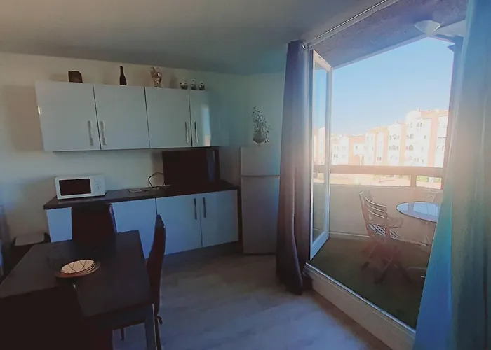Duplex Familial 2 Avec Piscine Et Parking, Acces - Fr-1-782-55